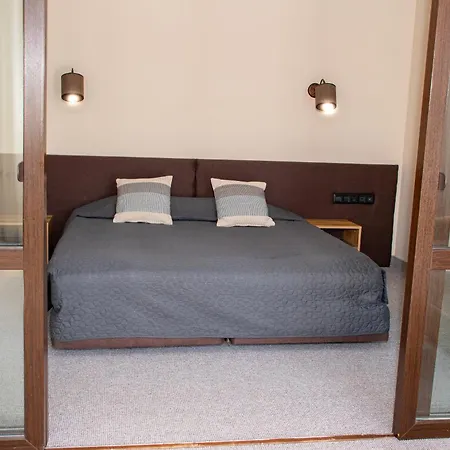 בנסקו Hotel Orphey מראה חיצוני תמונה